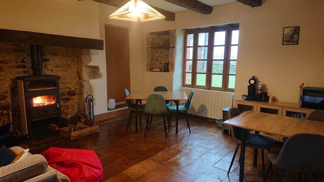Laparrouquial Gites & Chambres D'Hotes Peyrecout מראה חיצוני תמונה